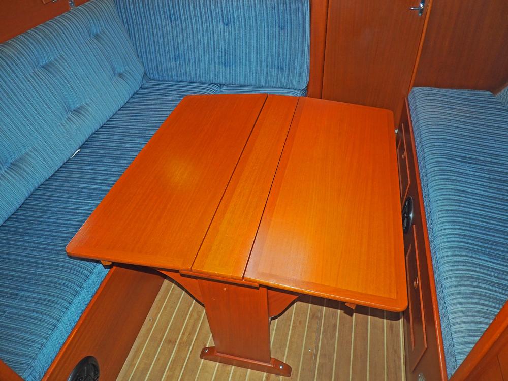 Salon, H&eacute;bergements
